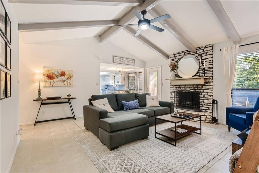 908 Riddlewood DR, Austin, TX 78753