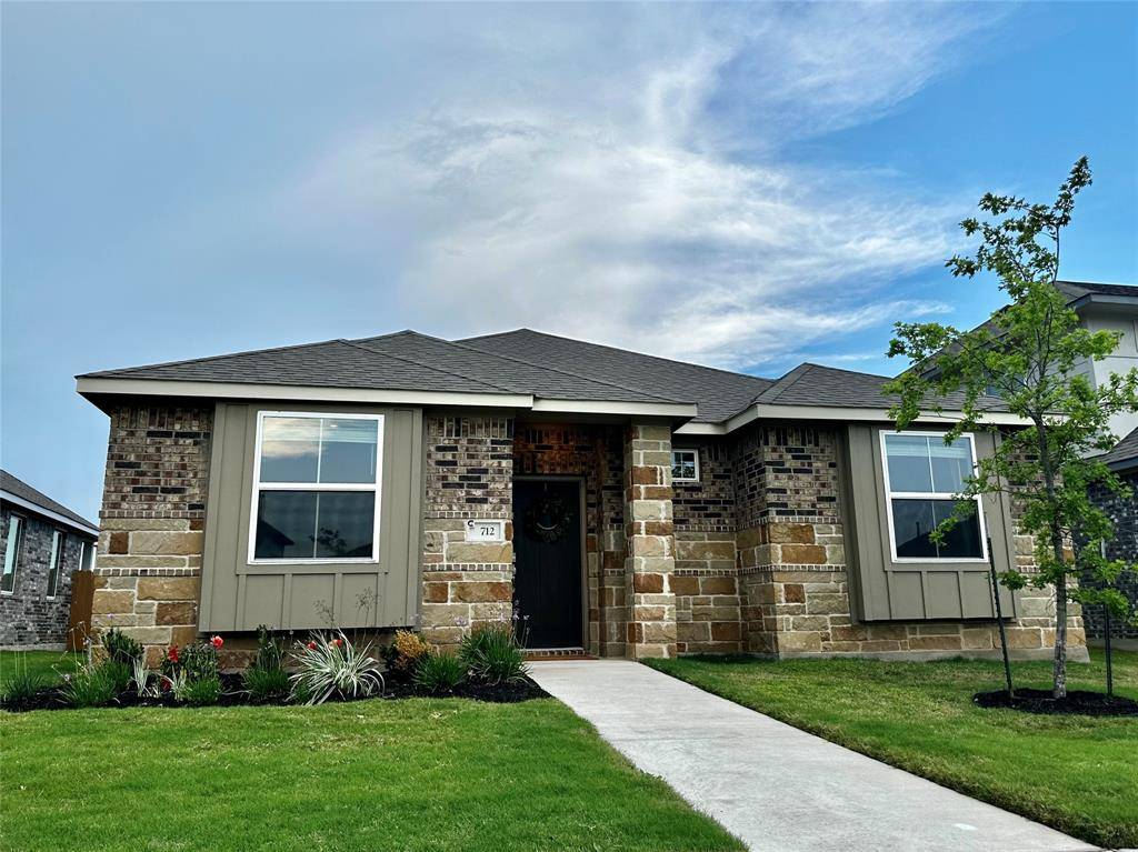712 Bridle Creek DR, Georgetown, TX 78626