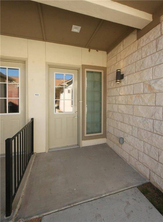 2400 Louis Henna BLVD #108, Round Rock, TX 78664
