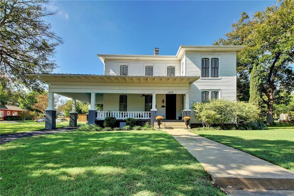 1414 S College ST, Georgetown, TX 78626