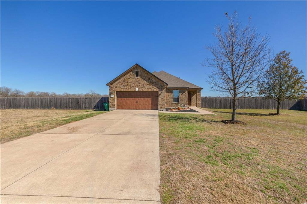 117 Brittany LN, Bastrop, TX 78602