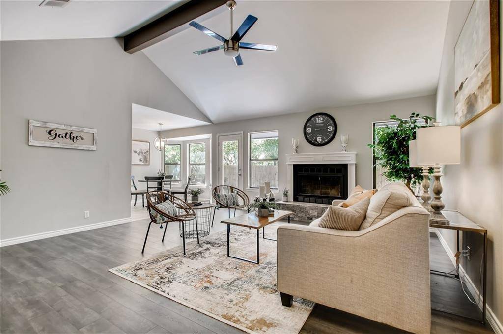 1006 Tiffany LN, Georgetown, TX 78628