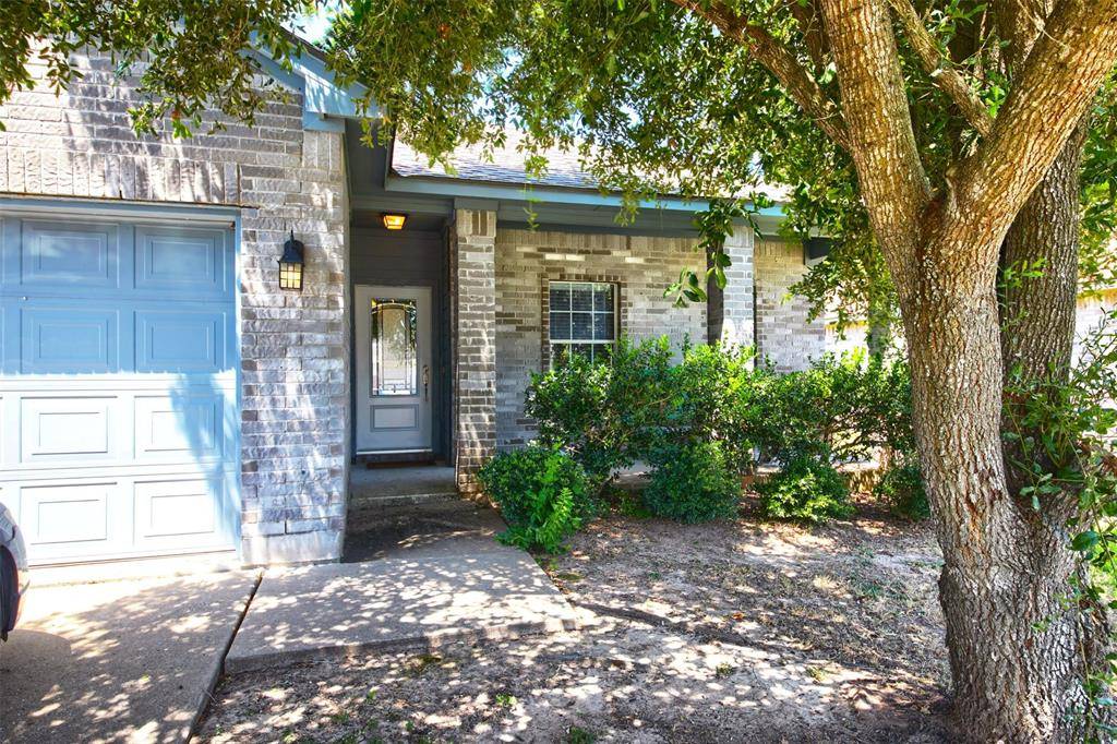 3101 Zachary LN, Taylor, TX 76574