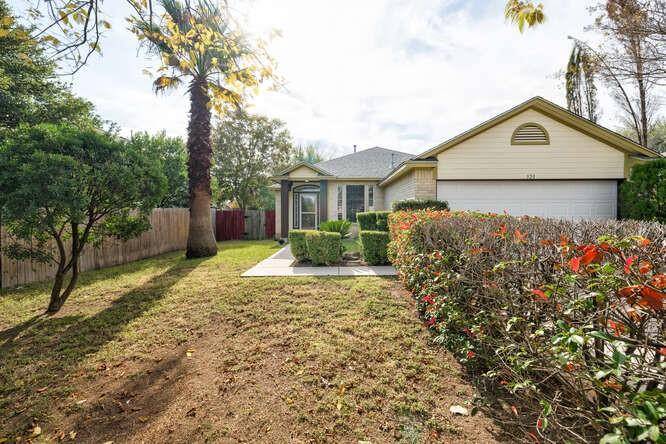 520 Zebra DR, Kyle, TX 78640