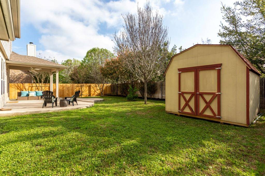 3917 Links LN, Round Rock, TX 78664