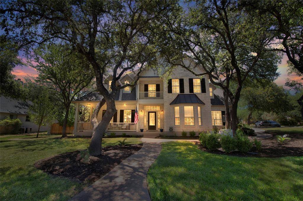 135 Hazeltine DR, Georgetown, TX 78628