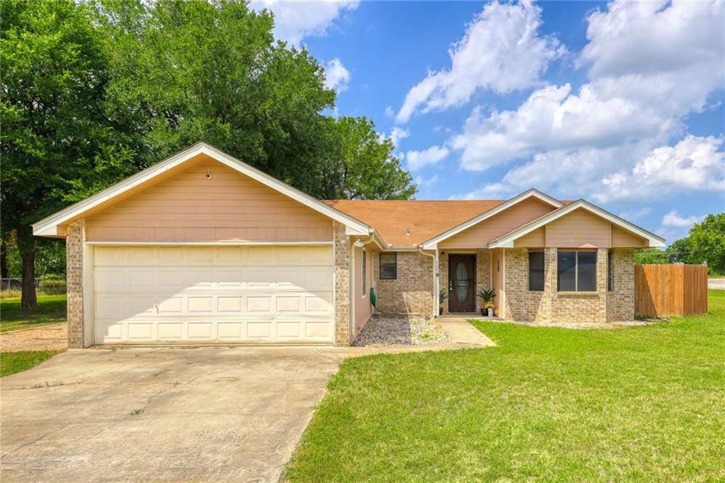 408 W Keanahalululu LN, Bastrop, TX 78602