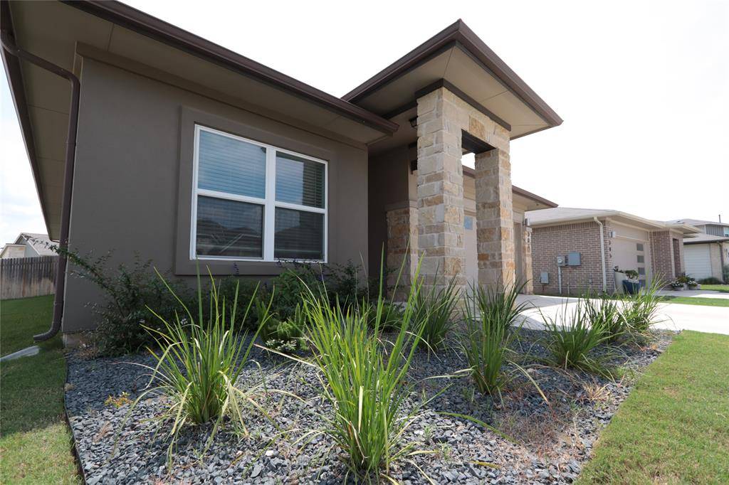 301 Gidran TRL, Georgetown, TX 78626