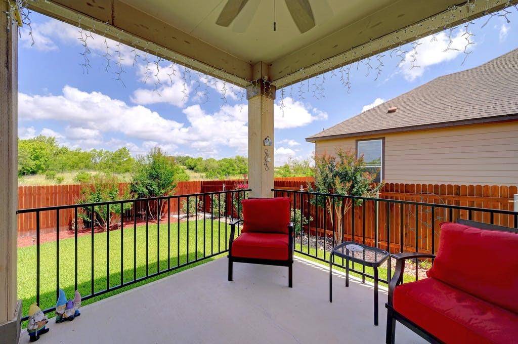 125 Apricot DR, Kyle, TX 78640