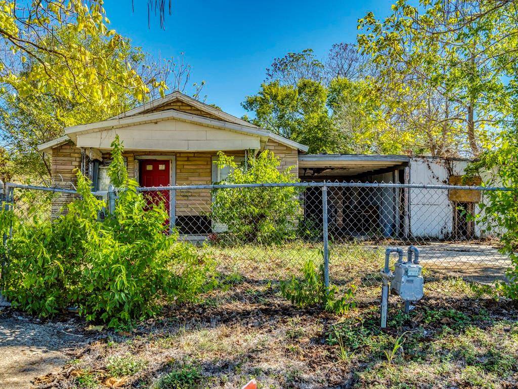 603 Maple ST, Taylor, TX 76574