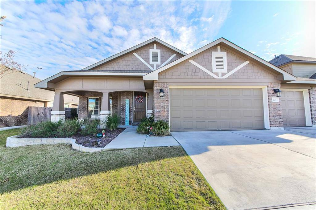 225 Summer Vista DR, Buda, TX 78610