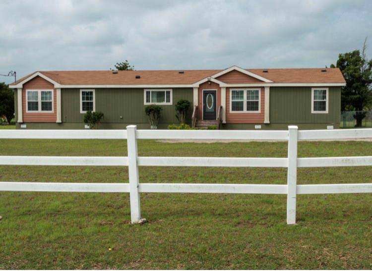 740 E Lone Star DR, Buda, TX 78610