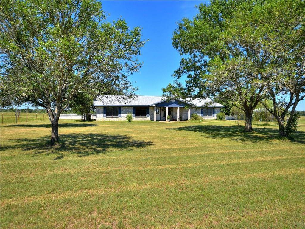 1986 County Road 113, Giddings, TX 78942