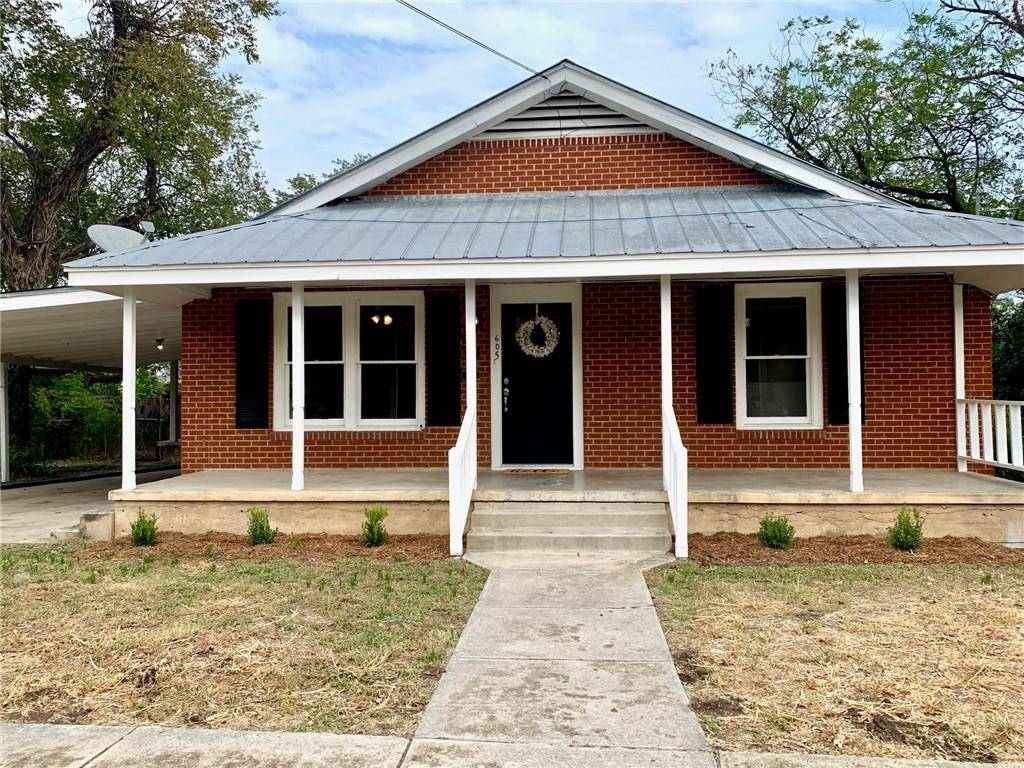 605 S Chestnut ST, Lampasas, TX 76550