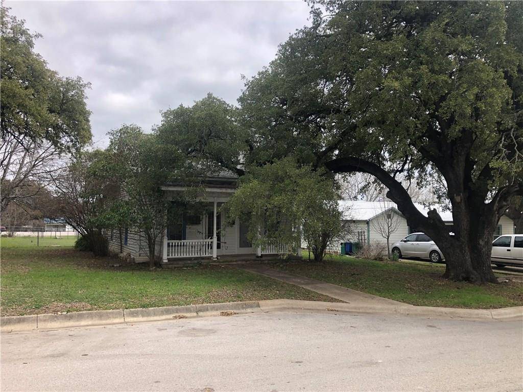 505 N Ridge ST, Lampasas, TX 76550