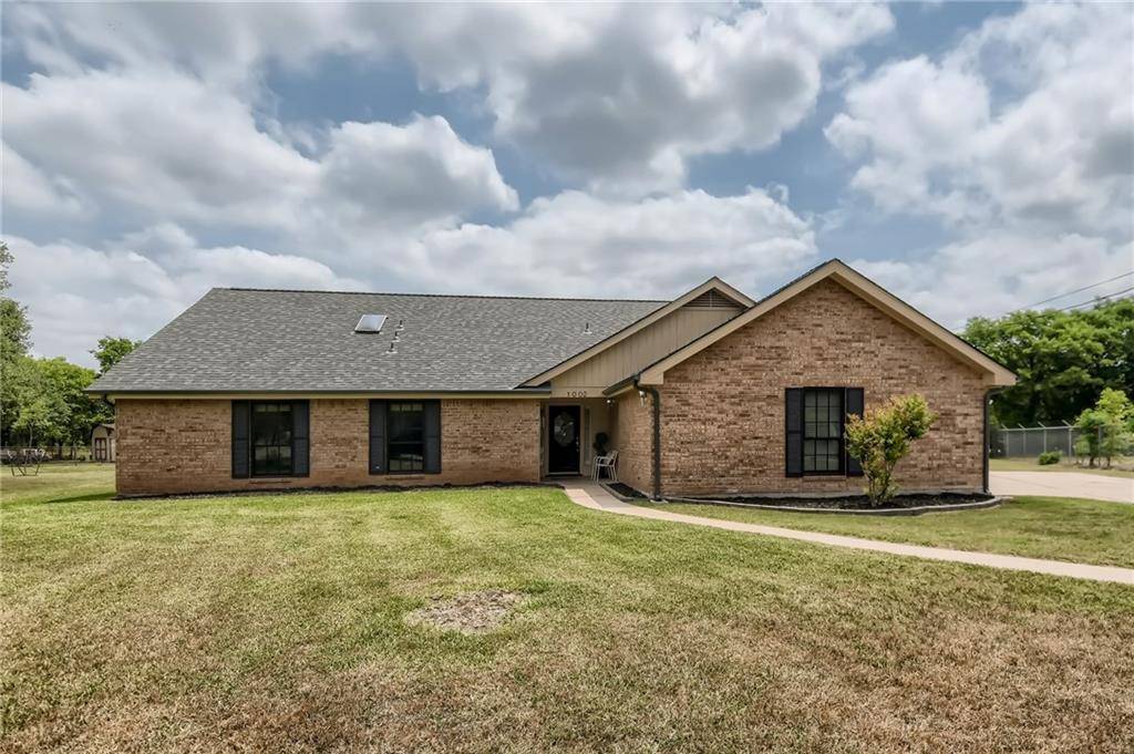1002 Kinglet CIR, Buda, TX 78610
