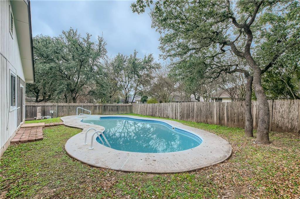 1207 Darless DR, Cedar Park, TX 78613