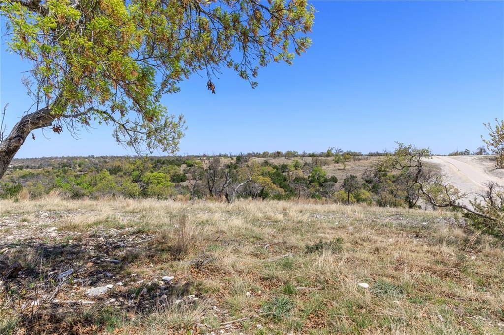 000 Ridgeline DR, Fredericksburg, TX 78624