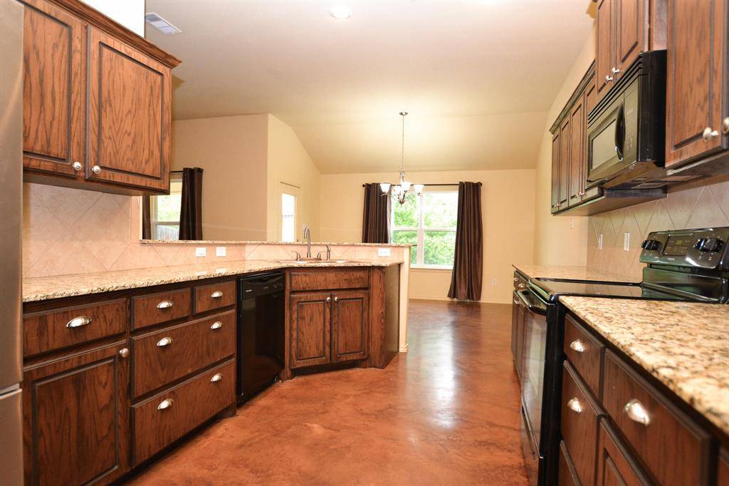 2529 Heartland Ave, Copperas Cove, TX 76522