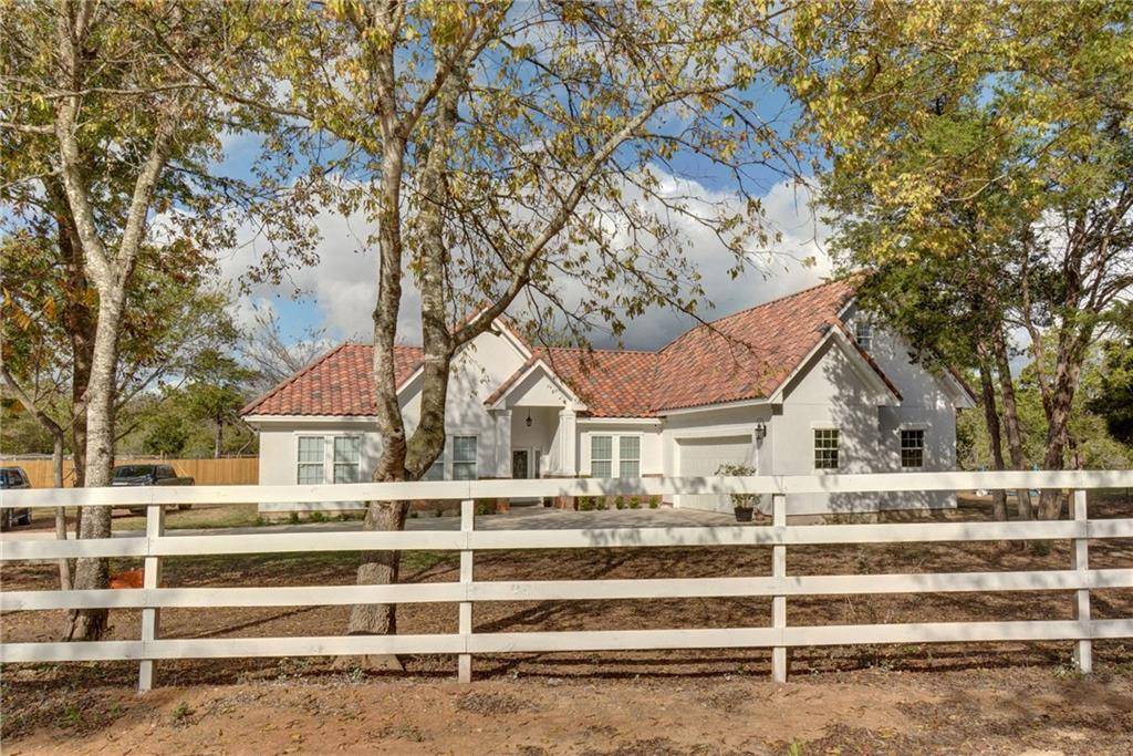 112 Panther TRL, Bastrop, TX 78602
