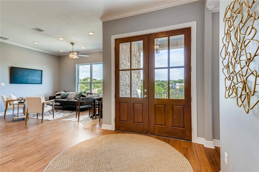 21908 Moulin DR, Spicewood, TX 78669