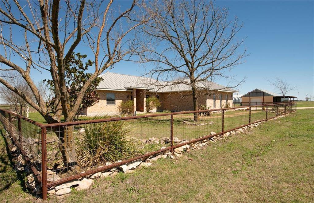 10106 Schmidt LN, Manor, TX 78653