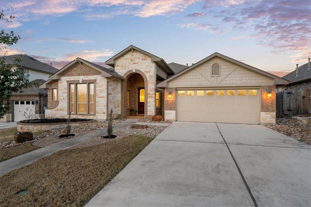 108 Lismore ST, Hutto, TX 78634