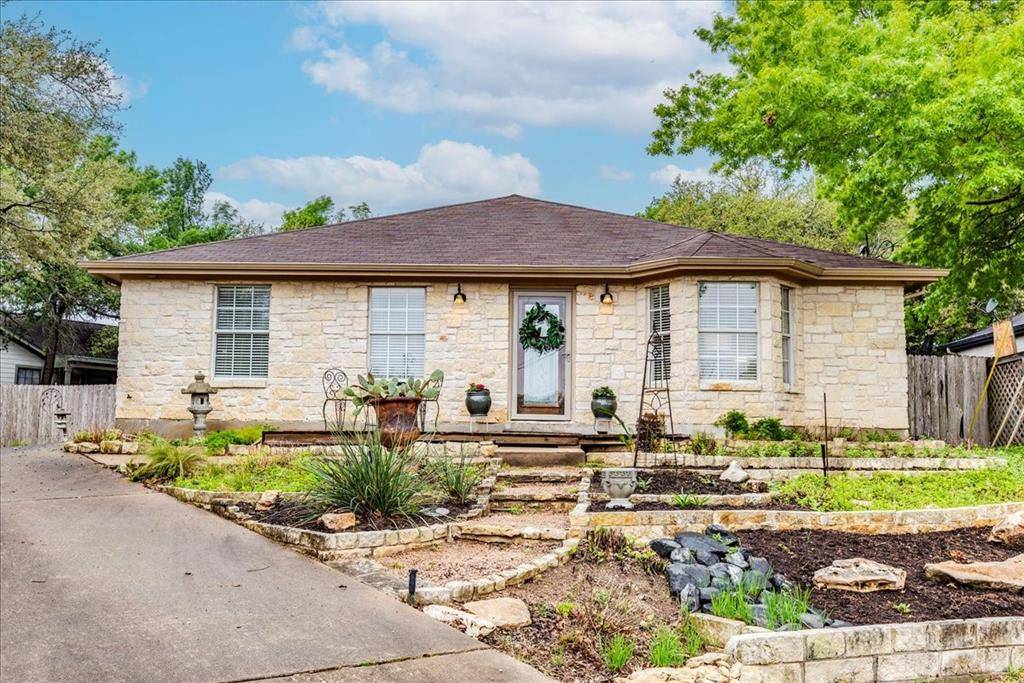 121 Johnny Hall DR, Kyle, TX 78640