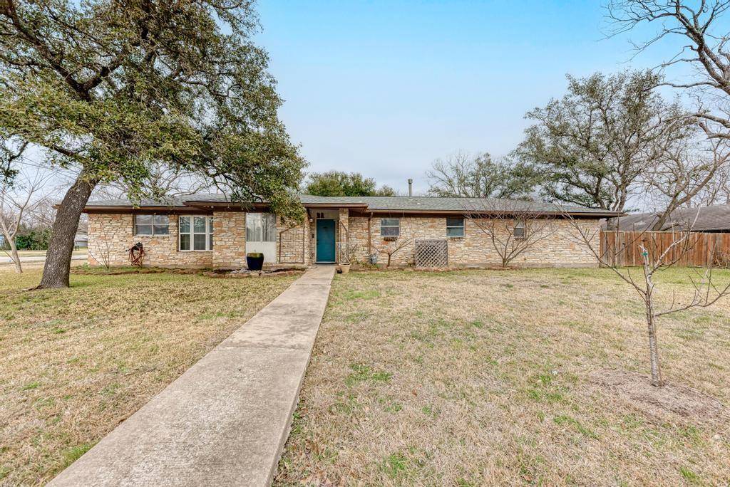 306 Main ST, Hutto, TX 78634