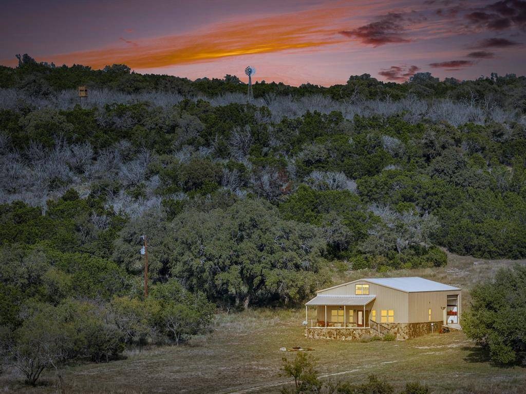 1101 Crider RD, Marble Falls, TX 78654