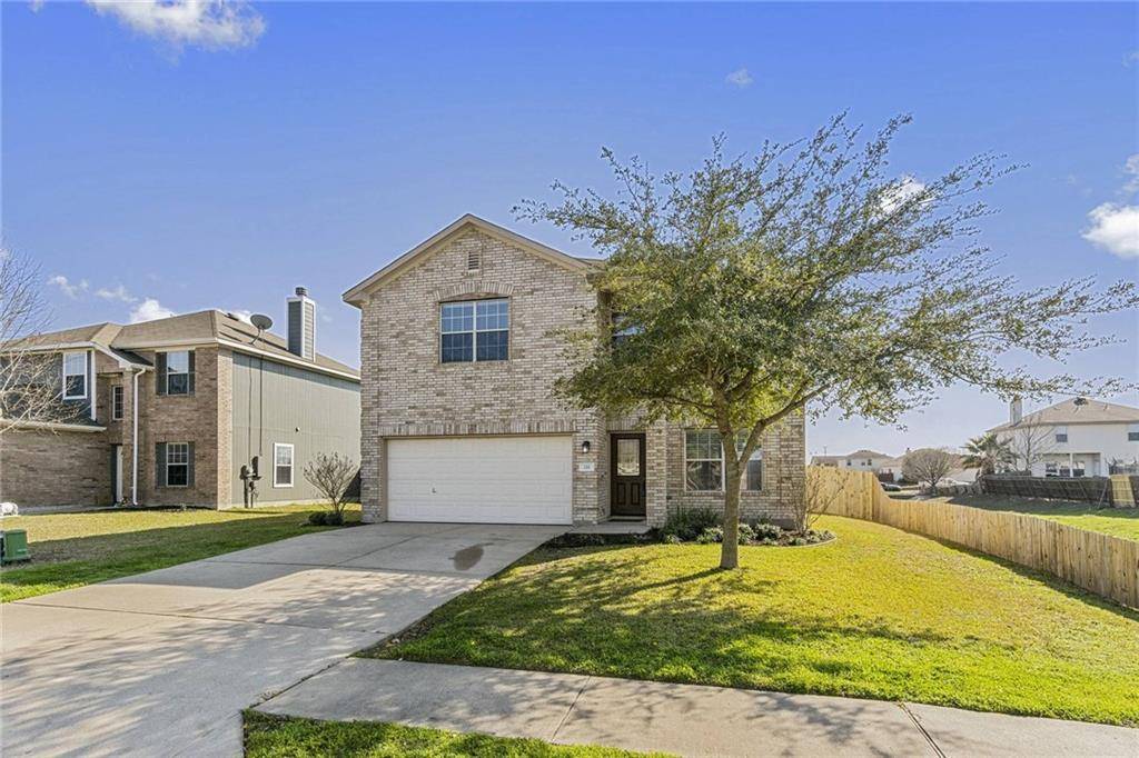 211 Brown ST, Hutto, TX 78634