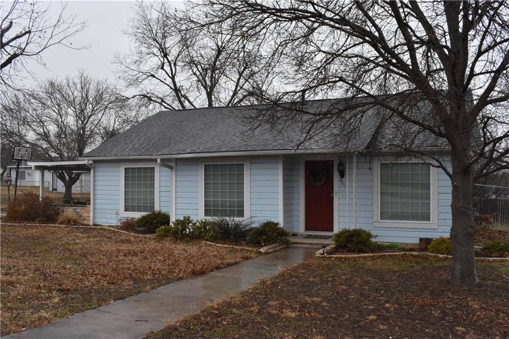 901 W North Ave, Lampasas, TX 76550