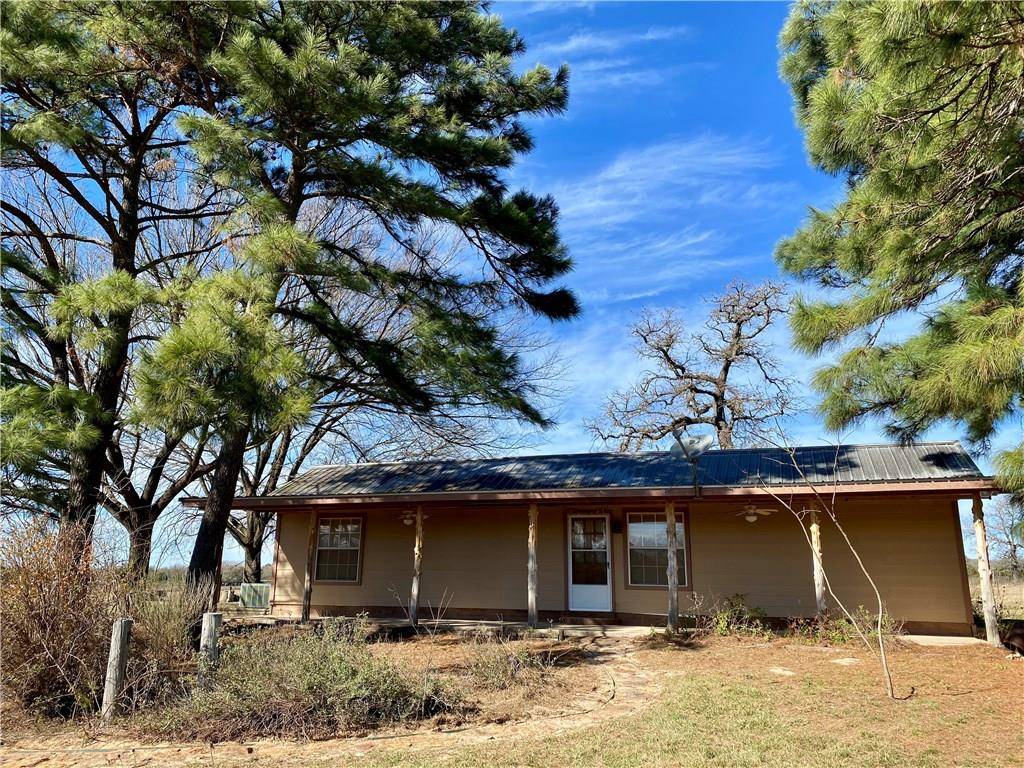 2043 County Rd 326, Rockdale, TX 76567