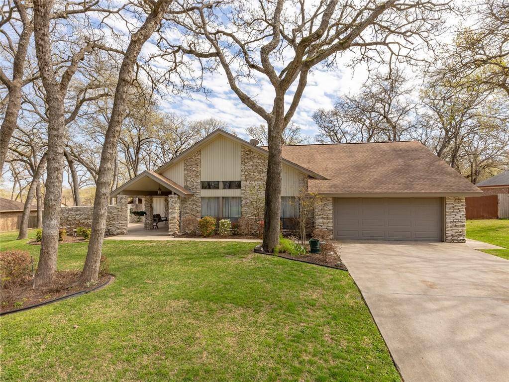 2001 Yokley RD, Rockdale, TX 76567