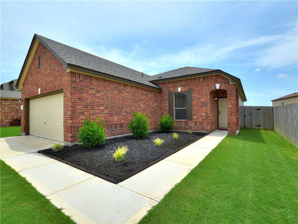 805 Estes PARK, Taylor, TX 76574