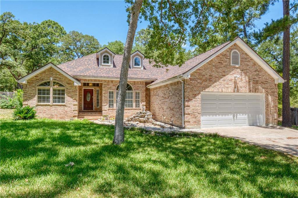 282 Kaanapali LN, Bastrop, TX 78602