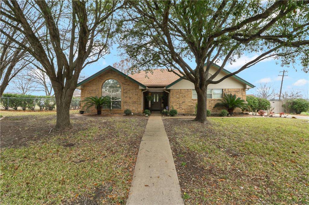 1710 Oaklawn DR, Taylor, TX 76574