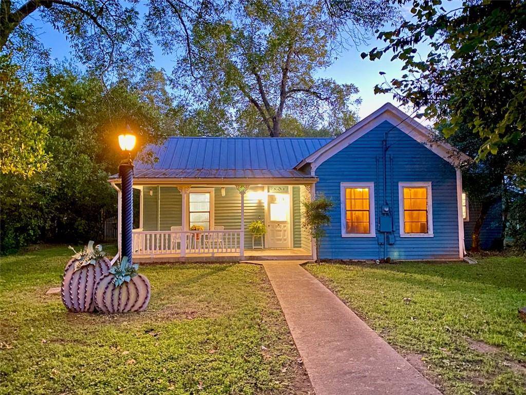 1003 Spring ST, Bastrop, TX 78602