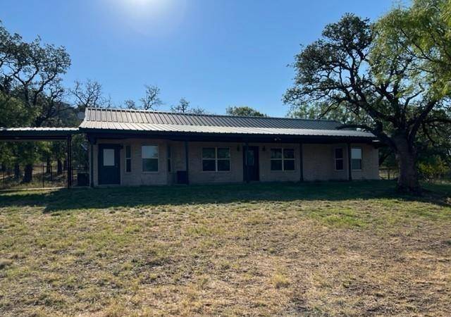 8512 FM 1690, Lampasas, TX 76550