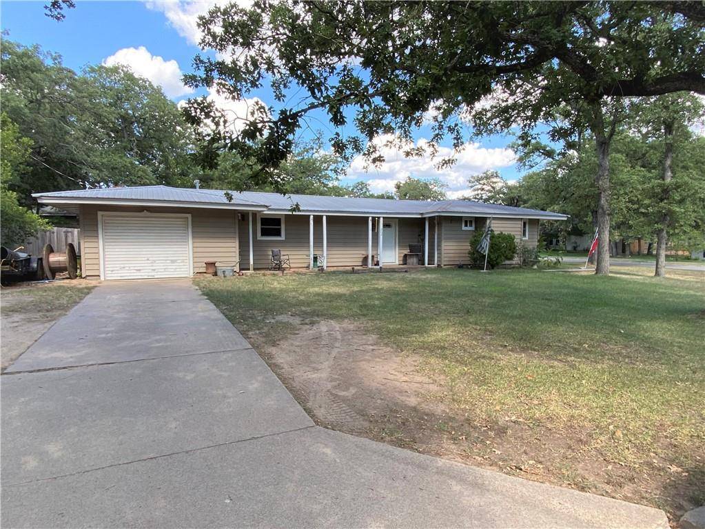 502 Calhoun DR, Rockdale, TX 76567