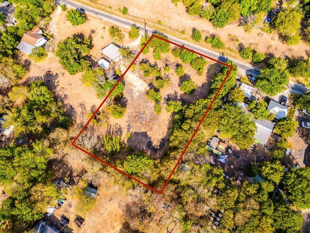 107 Sparrow LN, Kyle, TX 78640