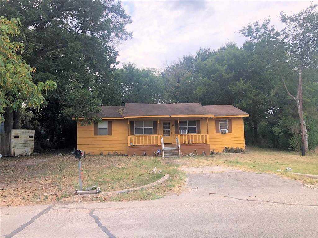 713 Burkett ST, Taylor, TX 76574