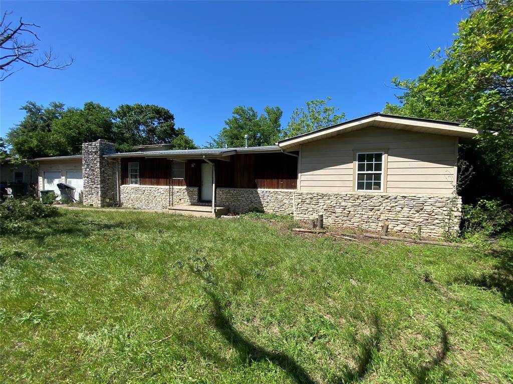 1100 Neans DR, Austin, TX 78758