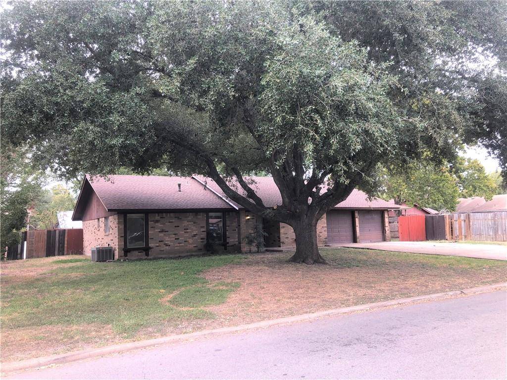 2403 Smith Ave, Taylor, TX 76574
