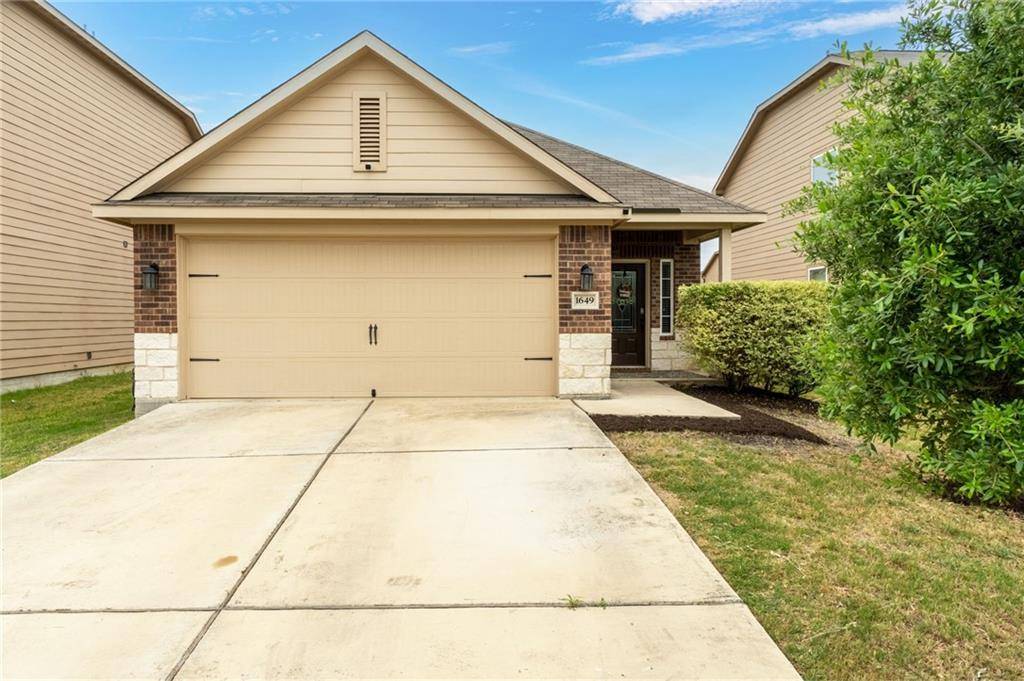 1649 Treeta TRL, Kyle, TX 78640