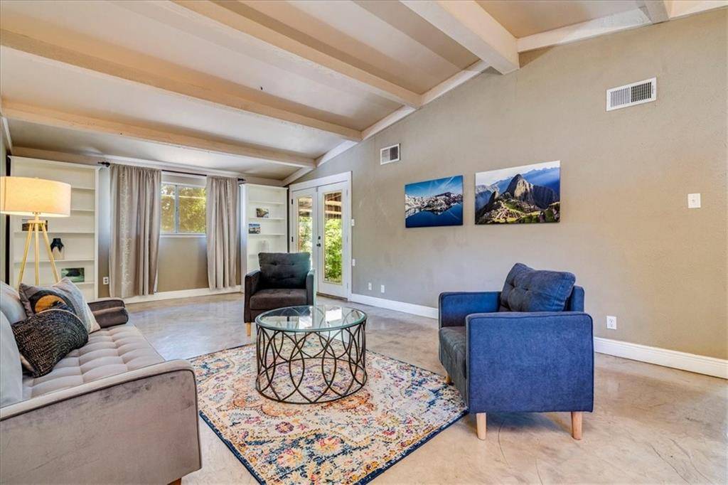 1000 Hermitage DR, Austin, TX 78753