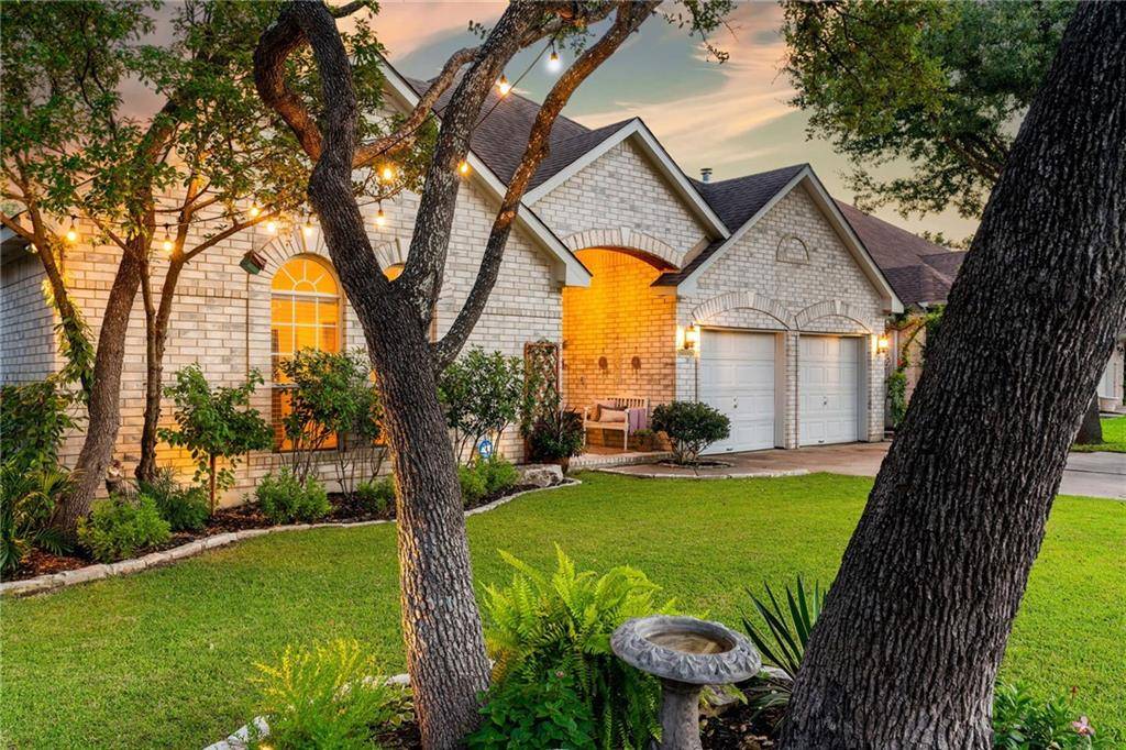 1812 Autumn Fire DR, Cedar Park, TX 78613