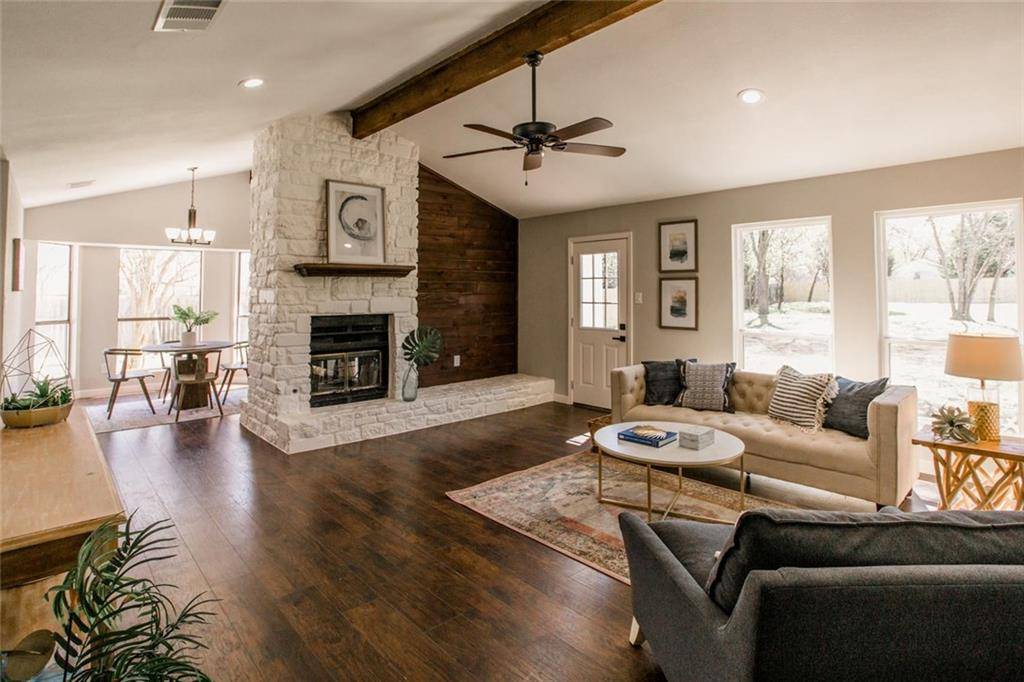 411 Casa Loma ST, Buda, TX 78610