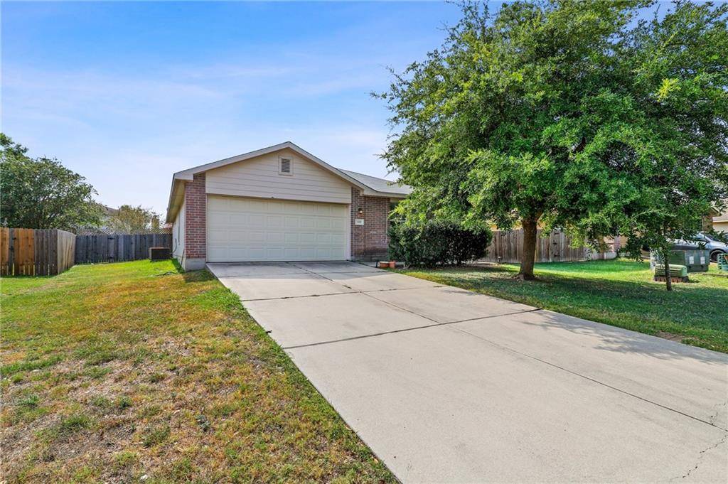 300 Carriage WAY, Kyle, TX 78640