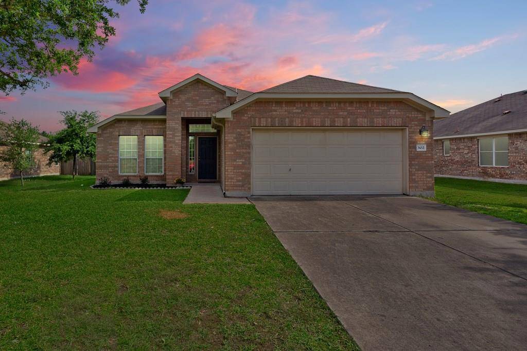 302 Grisham DR, Hutto, TX 78634